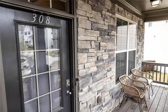 308 Orchard Trail in Canton, GA - Building Photo - Building Photo