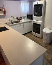 1709 Shadow Mountain Pl in Las Vegas, NV - Building Photo - Building Photo