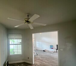 1288 Canevari Dr in Roseville, CA - Foto de edificio - Building Photo