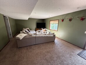 3600 Mahle Ln in Woodbury, MN - Building Photo - Building Photo
