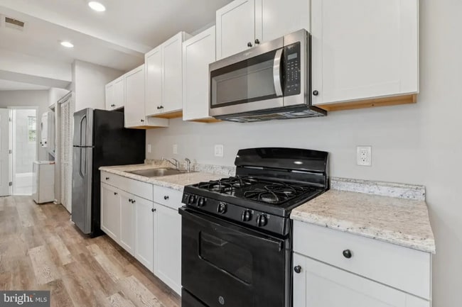 430 Condon Terrace SE in Washington, DC - Foto de edificio - Building Photo