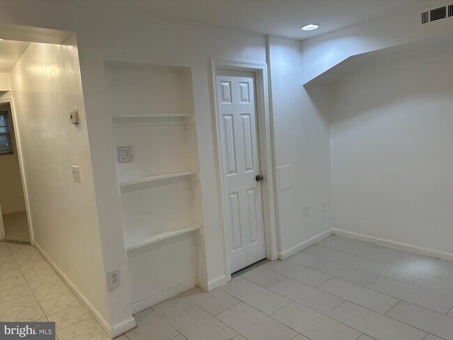 1342 Levis St NE in Washington, DC - Building Photo - Building Photo