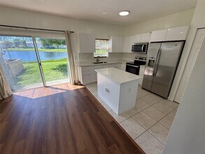 2938 SE 15th Terrace in Homestead, FL - Foto de edificio - Building Photo