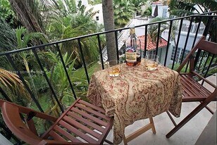 900 Euclid Ave in Miami Beach, FL - Building Photo