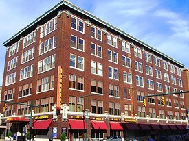 Six Over Merdian Retail in Indianapolis, IN - Building Photo