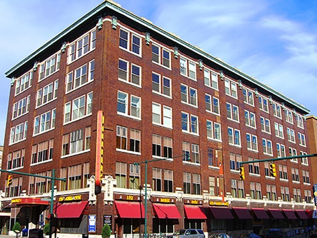 Six Over Merdian Retail