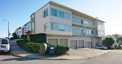 97 Barcelona Ave in San Francisco, CA - Building Photo - Building Photo