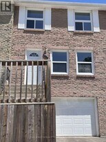 228 Westcourt Pl in Waterloo, ON - Building Photo