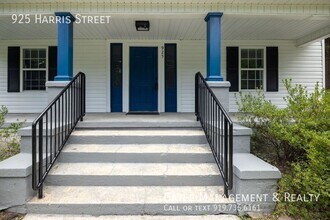 925 Harris St in Burlington, NC - Building Photo - Building Photo
