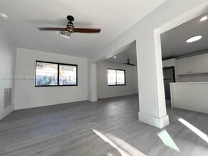 2645 SE 1st Ct in Pompano Beach, FL - Building Photo - Building Photo