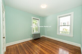 46 Hobson St in Boston, MA - Building Photo - Building Photo