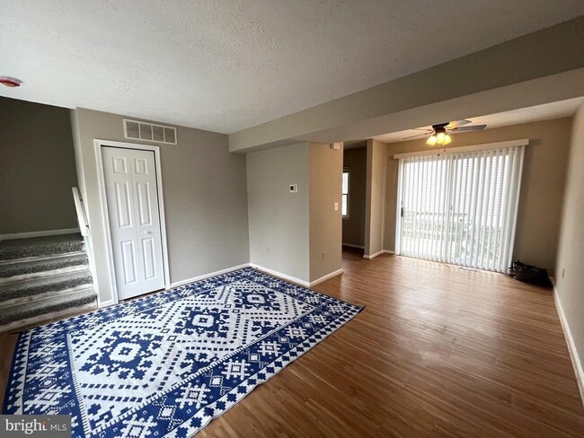 1359 Jordan Dr in Shady Side, MD - Building Photo - Building Photo