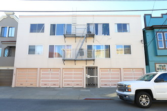 1311 48th Ave in San Francisco, CA - Building Photo - Building Photo