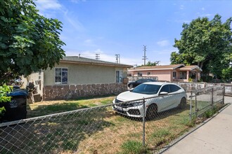 3714 E 55th St in Maywood, CA - Building Photo - Building Photo