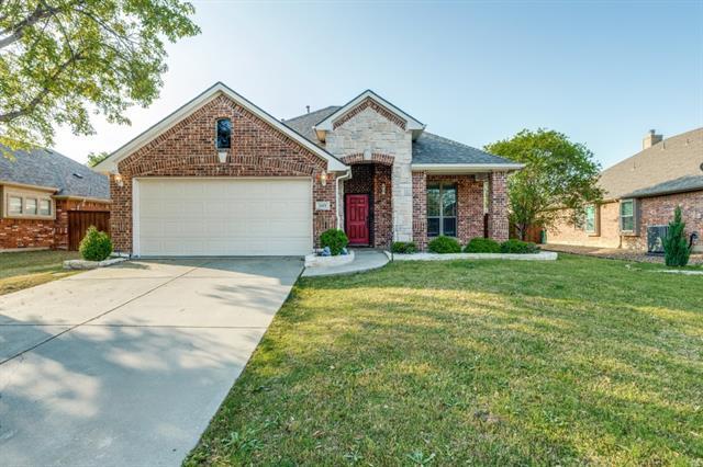 2472 Deerwood Dr in Little Elm, TX - Building Photo