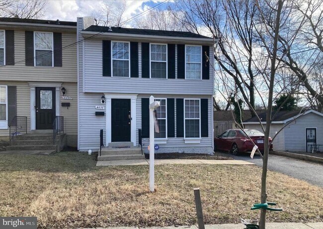 4433 Hunt Pl NE in Washington, DC - Building Photo - Building Photo