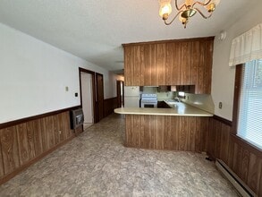 5611 Stantonsburg Rd in Farmville, NC - Building Photo - Building Photo