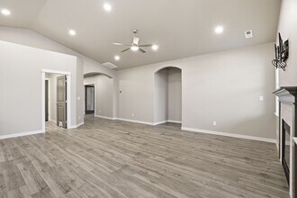 4268 May Ella Lp in Post Falls, ID - Building Photo - Building Photo