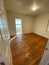 5024 Chippewa St, Unit 2E in St. Louis, MO - Building Photo - Building Photo