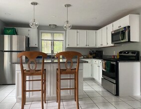 4 Sterling Ln in Westford, MA - Building Photo - Building Photo