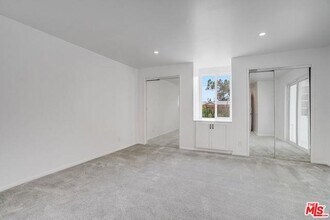 657 Brooks Ave in Los Angeles, CA - Building Photo - Building Photo