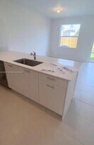 12147 NW 23rd Ave in Miami, FL - Building Photo