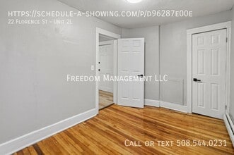 22 Florence St in Worcester, MA - Building Photo - Building Photo