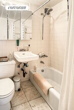127 W 81st St in New York, NY - Building Photo - Building Photo