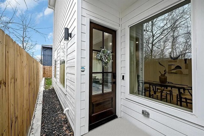 6814 Burkett St. in Houston, TX - Building Photo - Building Photo