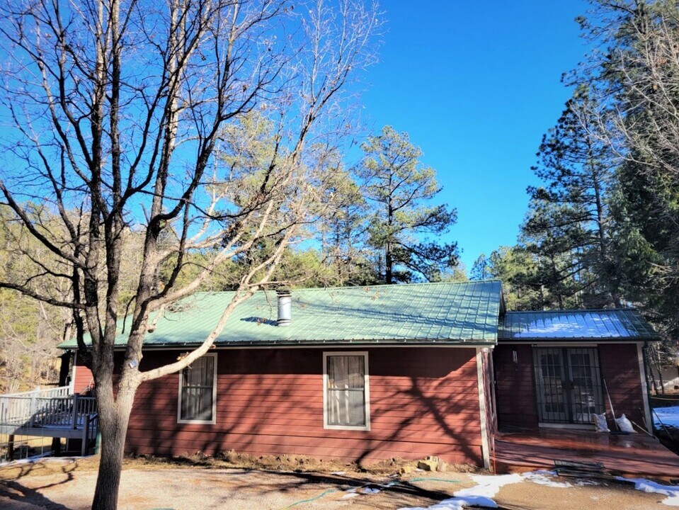 308-310 Brady Canyon Rd in Ruidoso, NM - Building Photo