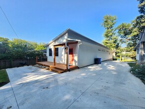 116 Arnold Rd in Asheville, NC - Building Photo - Building Photo