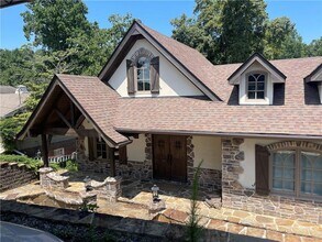 2115 Kemp Dr in Cumming, GA - Building Photo - Building Photo