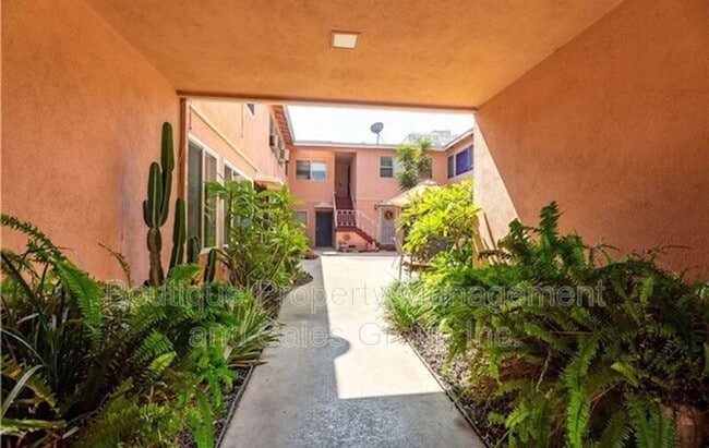 property at 930 E 1st St