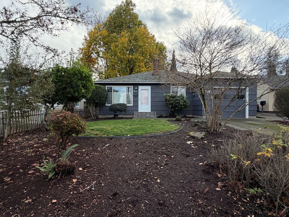 840 Judson St SE in Salem, OR - Building Photo