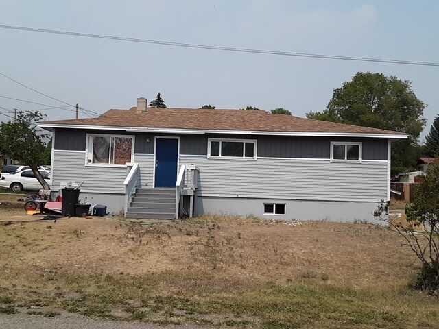 403 Neyman St in Salmon, ID - Building Photo