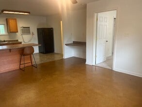 505 W I St in Russellville, AR - Building Photo - Building Photo
