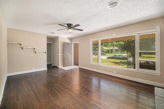 2305 Nottingham Blvd in Fort Worth, TX - Building Photo - Building Photo