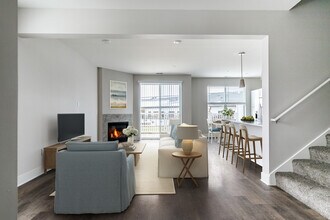 Wilson Crossings Townhomes in Wyoming, MI - Foto de edificio - Building Photo