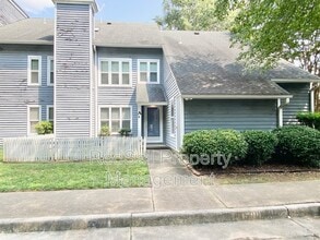 12750 St George St in Newport News, VA - Building Photo - Building Photo