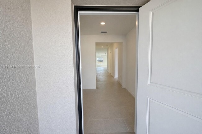 17240 Cantu Ct in North Fort Myers, FL - Building Photo - Building Photo