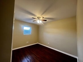900 N Montgomery Ave in Sheffield, AL - Building Photo - Building Photo