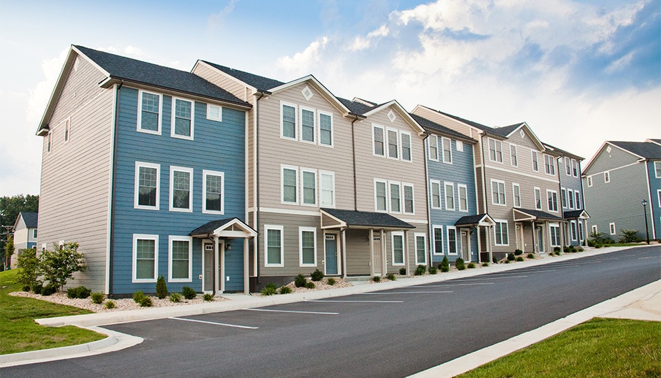 Charleston Townes in Harrisonburg, VA - Building Photo