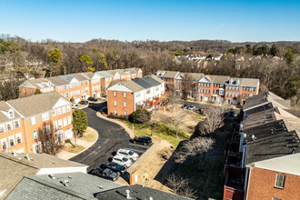 Bellevue Commons in Nashville, TN - Building Photo - Building Photo