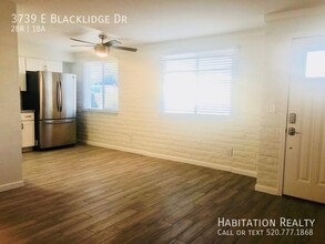 3739 E Blacklidge Dr in Tucson, AZ - Building Photo - Building Photo