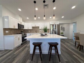 2254 66th Ave S in St. Petersburg, FL - Building Photo - Building Photo