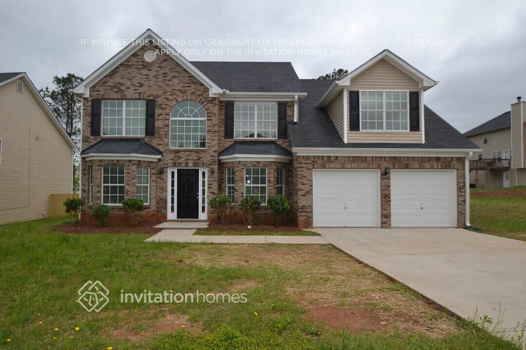 3753 Swain St in Douglasville, GA - Building Photo