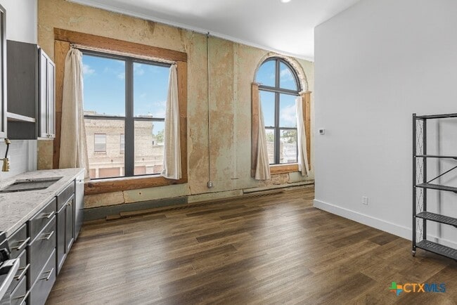 property at 123 W May St