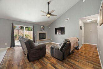 1987 Belgium Ave in Chico, CA - Building Photo - Building Photo