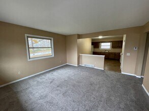 1610 5th Ave in Silvis, IL - Building Photo - Building Photo