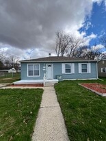 1018 Hall St in Albion, MI - Building Photo